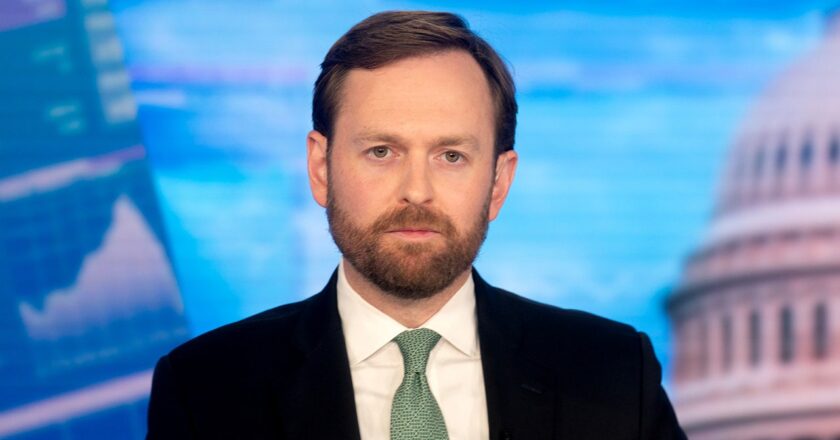 FTC chair calls $100M Walmart settlement a ‘huge win for American workers’