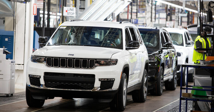 Chrysler recalls 80,000 Jeep Grand Cherokee SUVs over coil springs issue