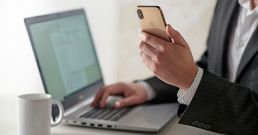 Chat & Ask AI app exposed 300 million messages due to misconfiguration