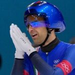 Italian Olympic speedskater sticks it to Team USA