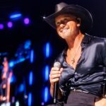 Tim McGraw fought label to include ‘Indian Outlaw’ on second album