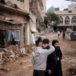 A Nabi Chit, au Liban, une opération israélienne pour retrouver la dépouille du pilote Ron Arad échoue et fait 41 morts