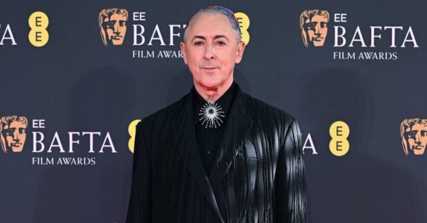 BAFTAs host Alan Cumming brands ceremony ‘a s**tshow’ as he apologises | TV & Radio | Showbiz & TV