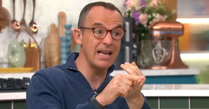 Martin Lewis warning over ‘extremely excessive’ bill | Personal Finance | Finance