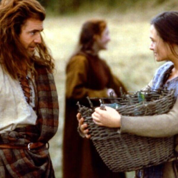 ‘Masterpiece’ war drama hailed ‘best movie ever created’ | Films | Entertainment