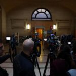 Le procès de Tariq Ramadan, qui ne s’est pas présenté face à ses juges, suspendu pour expertise médicale