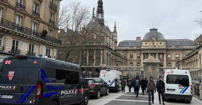Au procès en appel de l’assassinat de Samuel Paty, un verdict plus clément qu’en première instance, sauf pour le « militant » Abdelhakim Sefrioui