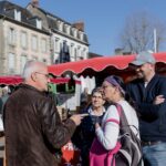 l’extrême droite s’invite sur les terres de Chirac et Hollande