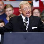 Lou Holtz death prompts tribute from lone Democrat Rep Kam Buckner