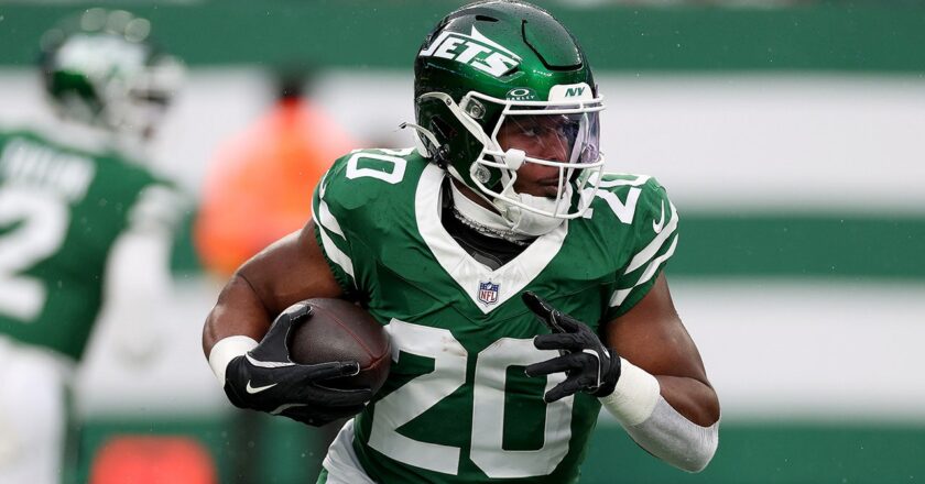 NFL news: Jets’ Breece Hall has cryptic tweet after being franchise tagged