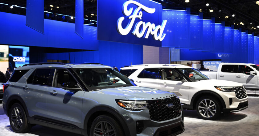 Ford recalls 1.74 million vehicles over rearview display issue