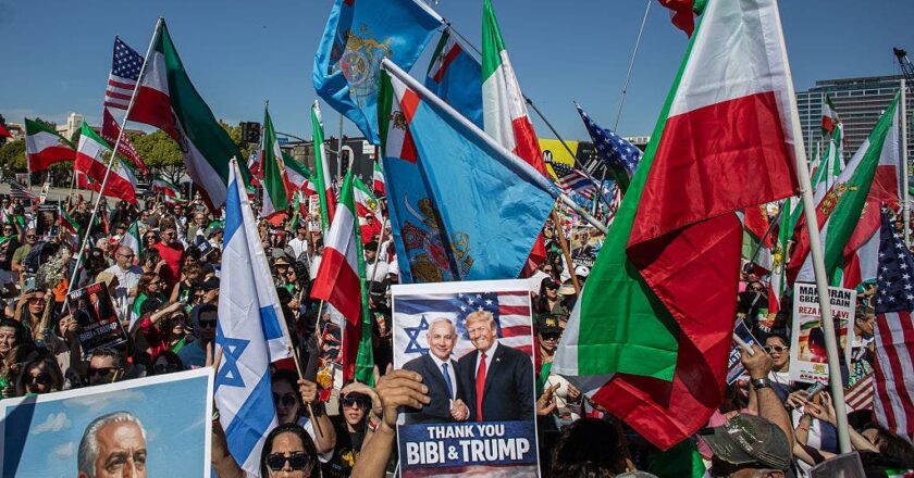 Former NFL players of Iranian descent join call for freedom from Islamic regime