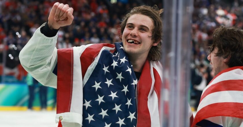 Jack Hughes defends Team USA men’s support for women’s hockey team