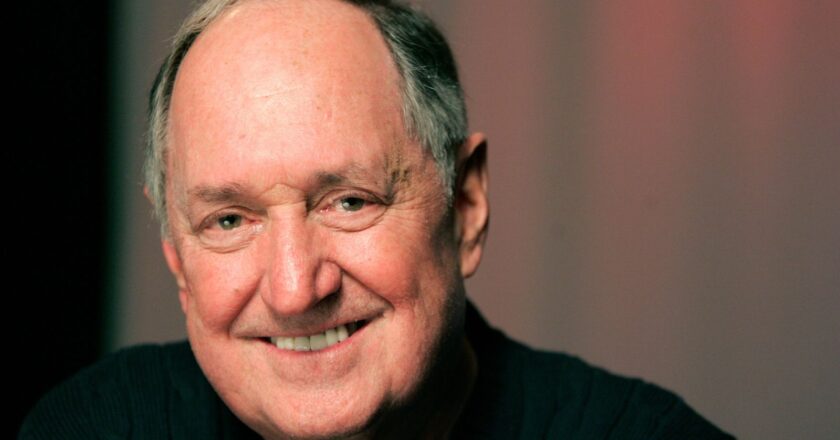 Neil Sedaka, singer of Breaking Up Is Hard To Do and Laughter In The Rain, has died | Ents & Arts News