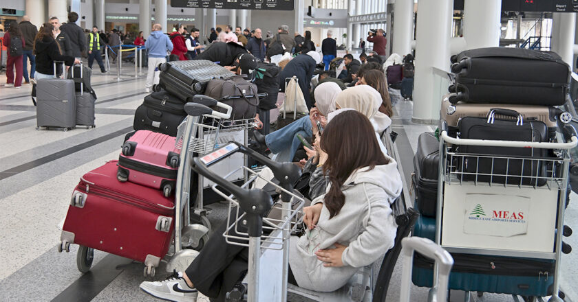 Wealthy travelers pay hefty sum to flee Dubai on private charter flights